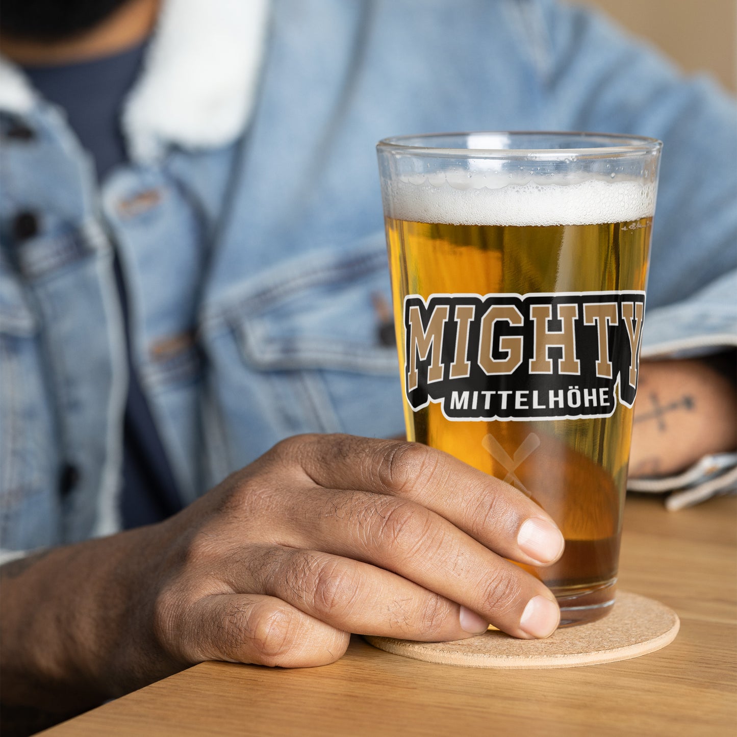 MIGHTY M Softball Pint-Glas LOGO