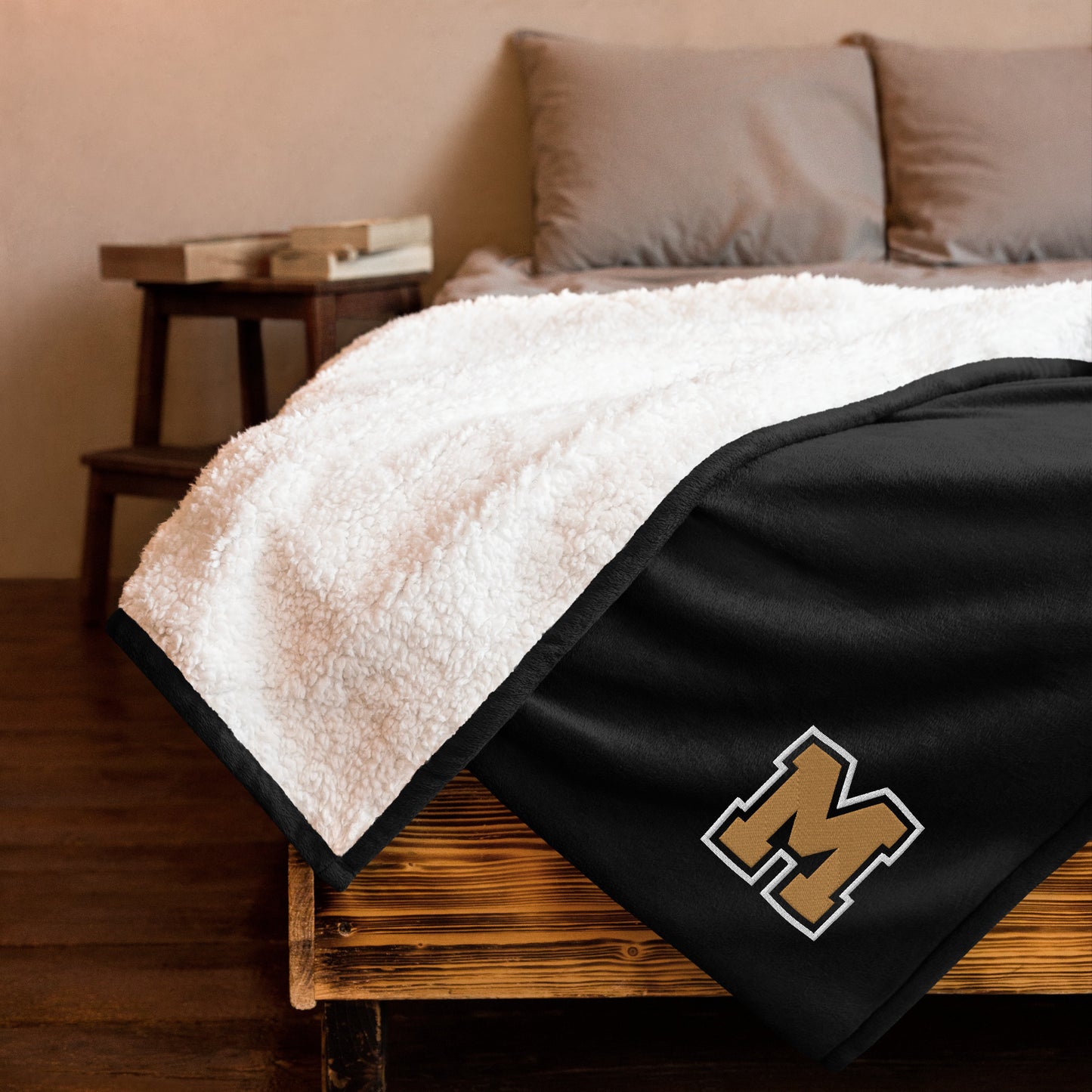 MIGHTY M Softball bestickte premium Sherpa-Decke BIG M